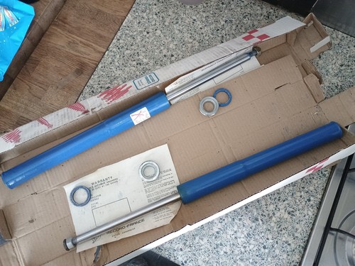 Neue stossdämpfer vorne - neue,